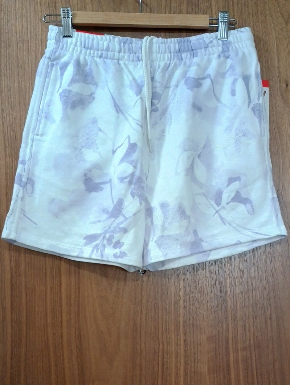 3/$15 Lazypants White Floral Drawstring Lounge Shorts